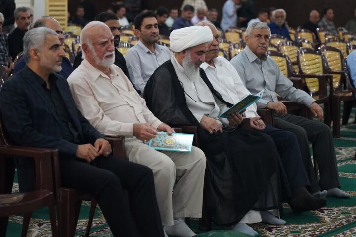 تصاویر/ حضور نماینده ولی فقیه در استان بوشهر در مراسم ختم پیشکسوت فوتبال