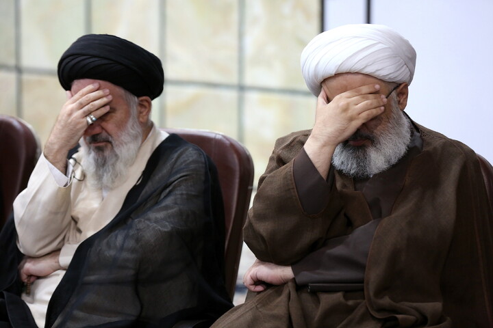 تصاویر/ مراسم بزرگداشت شهادت مظلومانه حضرت آیت‌الله العظمی امام سید علی خامنه‌ای در مرکز فقهی ائمه اطهار(ع)