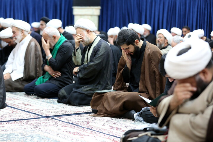 تصاویر/ مراسم بزرگداشت شهادت مظلومانه حضرت آیت‌الله العظمی امام سید علی خامنه‌ای در مرکز فقهی ائمه اطهار(ع)