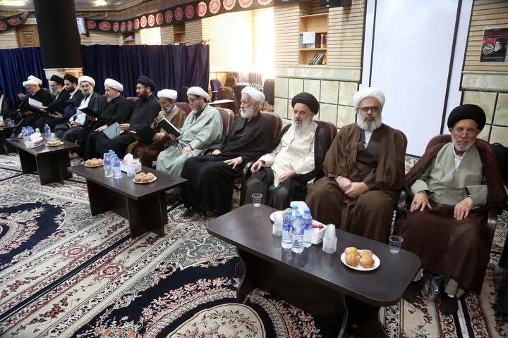 تصاویر/ مراسم بزرگداشت شهادت مظلومانه حضرت آیت‌الله العظمی امام سید علی خامنه‌ای در مرکز فقهی ائمه اطهار(ع)