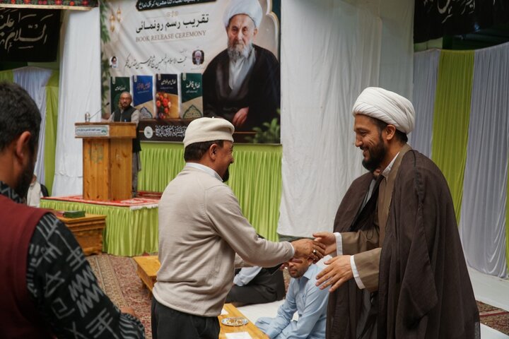 کرگل میں حجۃ الاسلام و المسلمین شیخ محمد حسین مقدس کی چار علمی تصانیف کی رونمائی