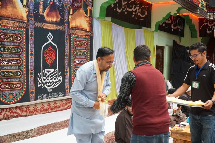 کرگل میں حجۃ الاسلام و المسلمین شیخ محمد حسین مقدس کی چار علمی تصانیف کی رونمائی