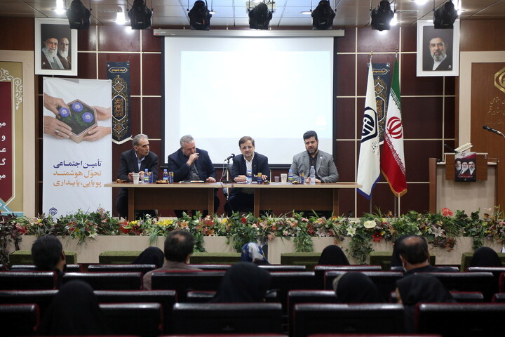 تصاویر/ نشست خبری مدیر کل و مدیر درمان تامین اجتماعی استان قم