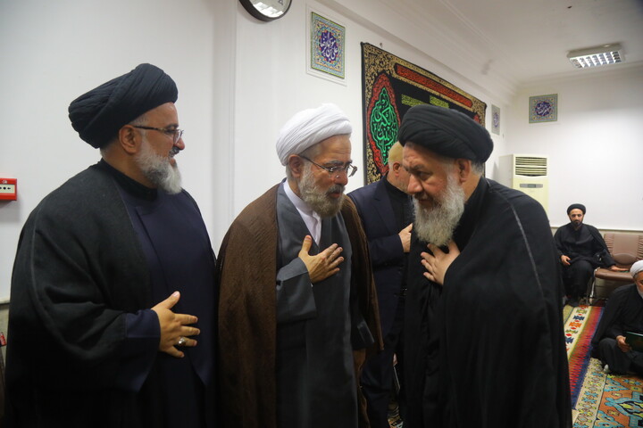 تصاویر / مجلس بزرگداشت قائد شهید امت حضرت آیت الله العظمی خامنه ای و شهدای خانواده ایشان (ره) توسط آیت‌الله العظمی جوادی آملی