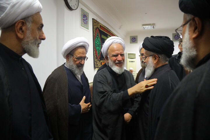 تصاویر / مجلس بزرگداشت قائد شهید امت حضرت آیت الله العظمی خامنه ای و شهدای خانواده ایشان (ره) توسط آیت‌الله العظمی جوادی آملی