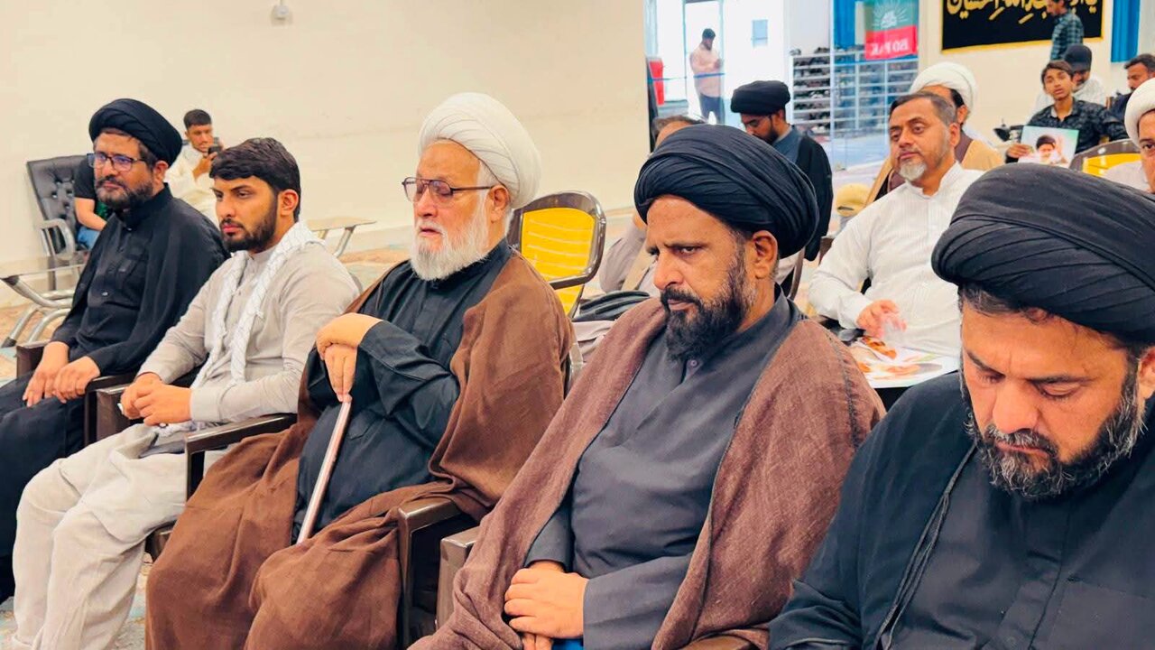 آئی ایس او پاکستان کے تحت مسجد جمکران قم میں سابقین امامیہ کے لیے ”تجدیدِ عہد با رہبرِ مسلمین جہاں“ کے عنوان سے سیمینار کا انعقاد