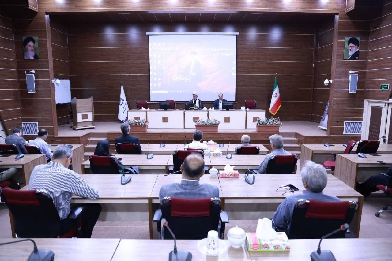 مراسم تشییع رهبر شهید پیام اقتدار وانسجام ملت ایران بود/ مراسم تشییع رهبر شهید پیوند ملت با ولایت را به نمایش گذاشت
