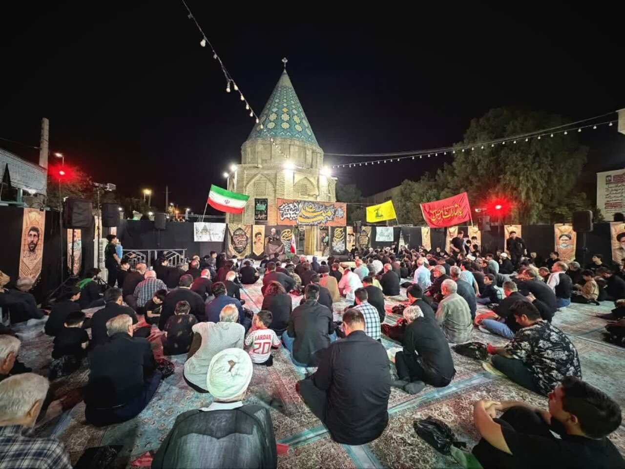 مراسم شکرگزاری خادمان مراسم عزاداری در آستان مقدس امامزاده ابراهیم و احمد(ع)