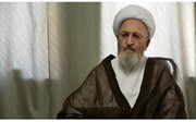 آیت اللہ العظمیٰ سبحانی کی مبلغینِ اربعین کو نصیحت؛ قرآن و اہل بیتؑ کی تعلیمات کی روشنی میں پیغامِ عاشورا عام کریں