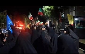 فیلم| صد و سی و هفتمین شب حماسه‌ی حضور مردم شهباز محله بازنه در میدان