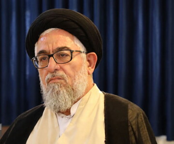 بررسی منظومه اندیشه‌های اقتصادی امام شهید سیدعلی حسینی خامنه‌ای