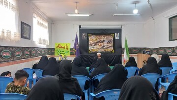 تصاویر/ مراسم بزرگداشت قائد امت در مدرسه‌ علمیه‌ فاطمه‌ الزهرا البتول‌(س) کشکوئیه