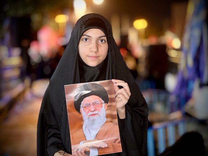 تصاویر/ اجتماع خونخواهی و حمایت از نیروهای مسلح در قرچک