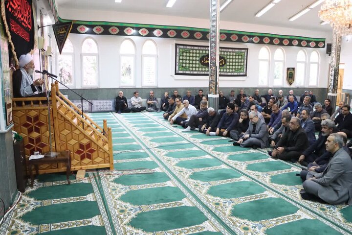 تصاویر/ مراسم بزرگداشت رهبر شهید (ره) در صداوسیمای مرکز تبرستان با حضور نماینده ولی فقیه در استان