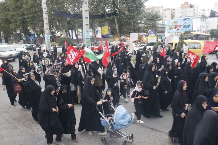 تصاویر/ مراسم گرامیداشت هفتمین روز شهادت امام خامنه ای (ره) در مصلّای قدس آمل