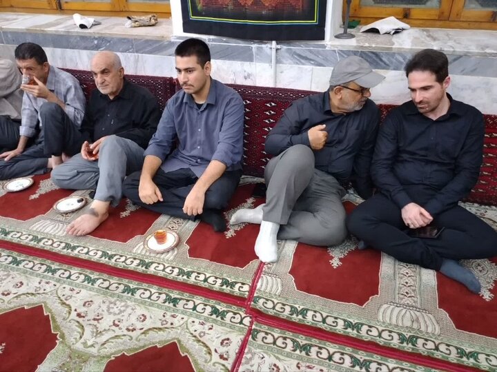 تصاویر/ مراسم بزرگداشت رهبر شهید (ره) در مسجد حضرت ولی عصر (عج) گلوگاه