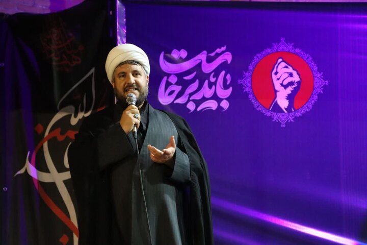 تصاویر/  تداوم حضور ماندگار مردم تکاب در حمایت از ایران اسلامی