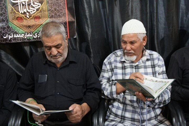 مراسم بزرگداشت قائد امت در مسجد اعظم شهر قنوات