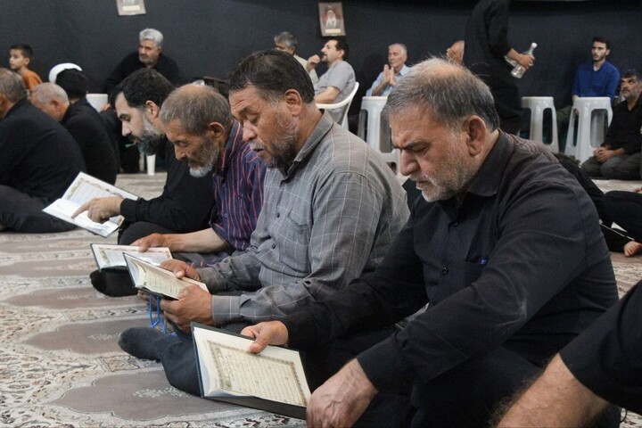 مراسم بزرگداشت قائد امت در مسجد اعظم شهر قنوات