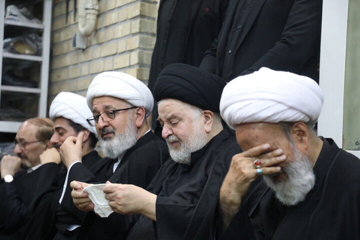 تصاویر/ مراسم گرامیداشت قائد شهید امت از سوی آیت الله العظمی سیستانی در قم