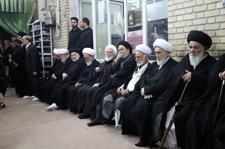 تصاویر/ مراسم گرامیداشت قائد شهید امت از سوی آیت الله العظمی سیستانی در قم