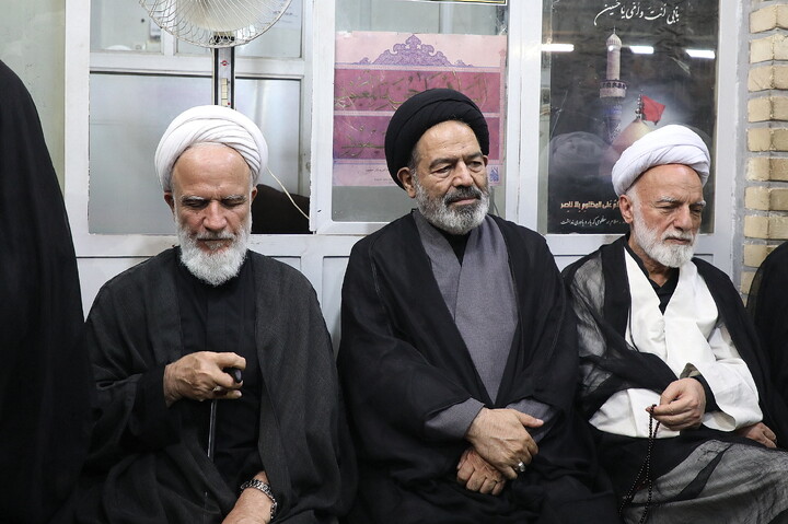تصاویر/ مراسم گرامیداشت قائد شهید امت از سوی آیت الله العظمی سیستانی در قم