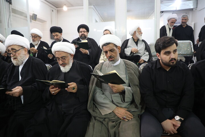 تصاویر/ مراسم گرامیداشت قائد شهید امت از سوی آیت الله العظمی سیستانی در قم