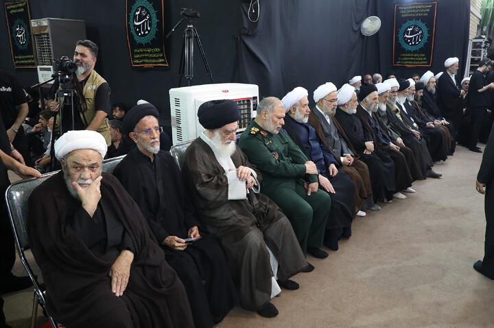 تصاویر/ مراسم گرامیداشت قائد شهید امت از سوی آیت الله العظمی سیستانی در قم