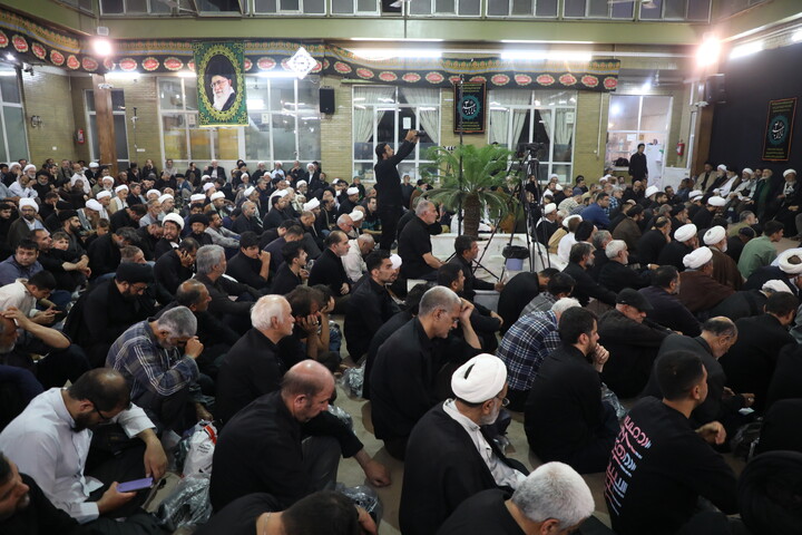 تصاویر/ مراسم گرامیداشت قائد شهید امت از سوی آیت الله العظمی سیستانی در قم