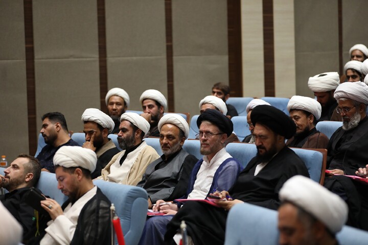 تصاویر/ همایش سراسری مبلغان اربعین