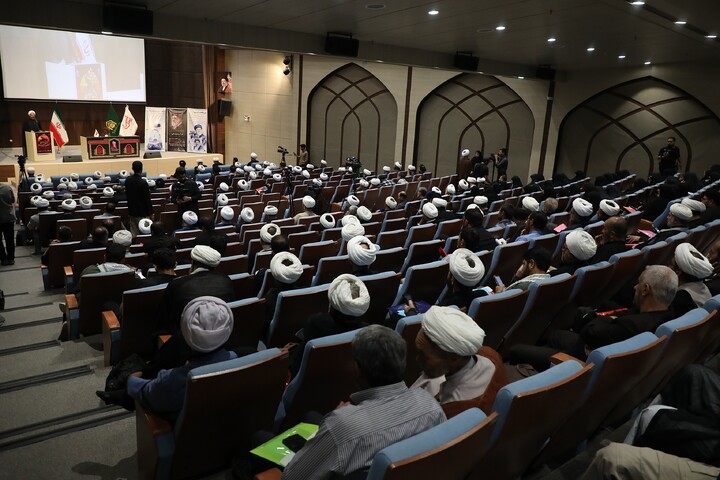 تصاویر/ همایش سراسری مبلغان اربعین