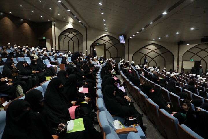 تصاویر/ همایش سراسری مبلغان اربعین