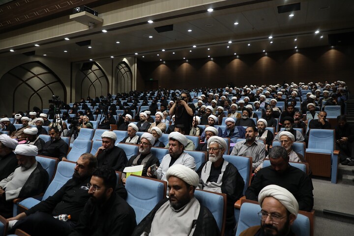 تصاویر/ همایش سراسری مبلغان اربعین