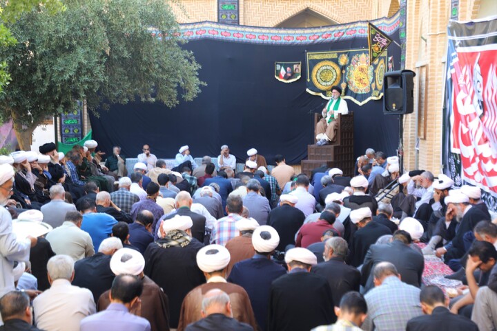 تصاویر/ دومین روز از مراسم هفتم رهبر شهید امت در حوزه علمیه یزد برگزار شد