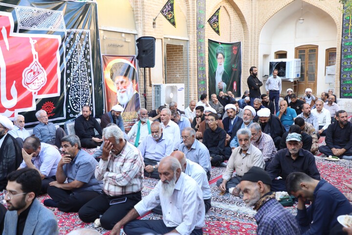 تصاویر/ دومین روز از مراسم هفتم رهبر شهید امت در حوزه علمیه یزد برگزار شد