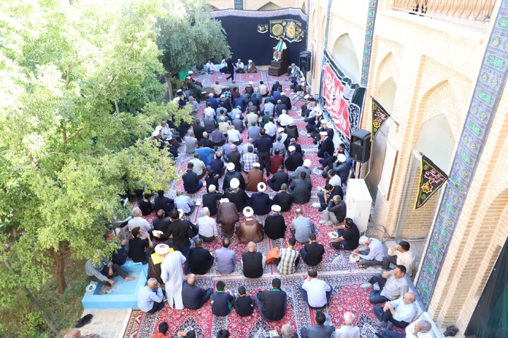 تصاویر/ دومین روز از مراسم هفتم رهبر شهید امت در حوزه علمیه یزد برگزار شد
