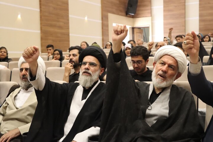 تصاویر /  برگزاری جشنواره دانش آموزی «سفیران صحیفه سجادیه» در تبریز