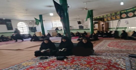 تصاویر/فعالیت تبلیغی خواهران طلبه لرستانی با محوریت  حمایت از جبهه مقاومت