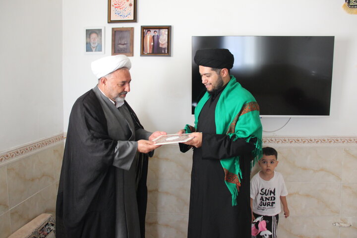 تصاویر / دیدار معاونت تبلیغ وامور فرهنگی حوزه علمیه استان قزویناز روحانیون طرح هجرت توابع شهرستان بویین زهرا