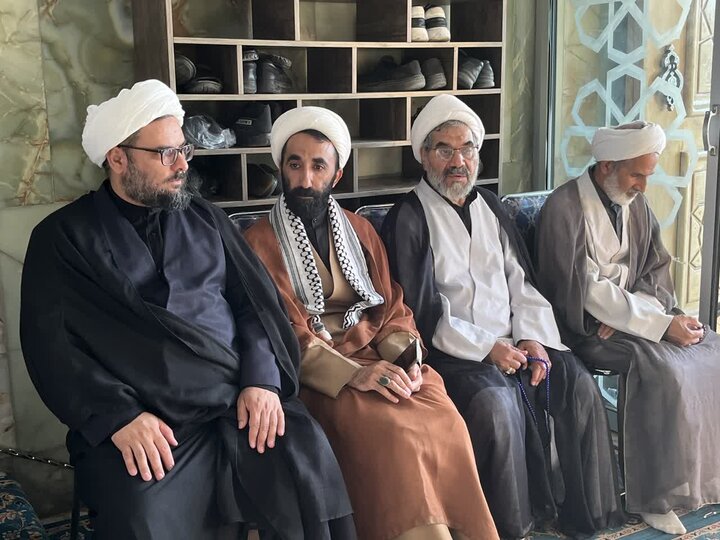 تصاویر/ آیین بزرگداشت «قائد و آقای شهید ایران» در بافق برگزار شد
