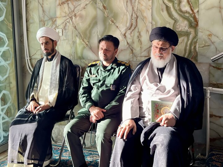 تصاویر/ آیین بزرگداشت «قائد و آقای شهید ایران» در بافق برگزار شد