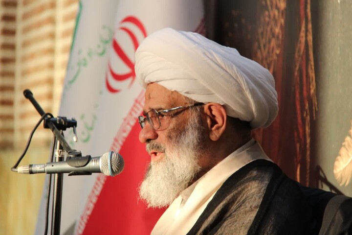 تصاویر / گرامیداشت اولین شب جمعه قائد شهید امت امام سید علی خامنه ای (قدس سره) در تبریز