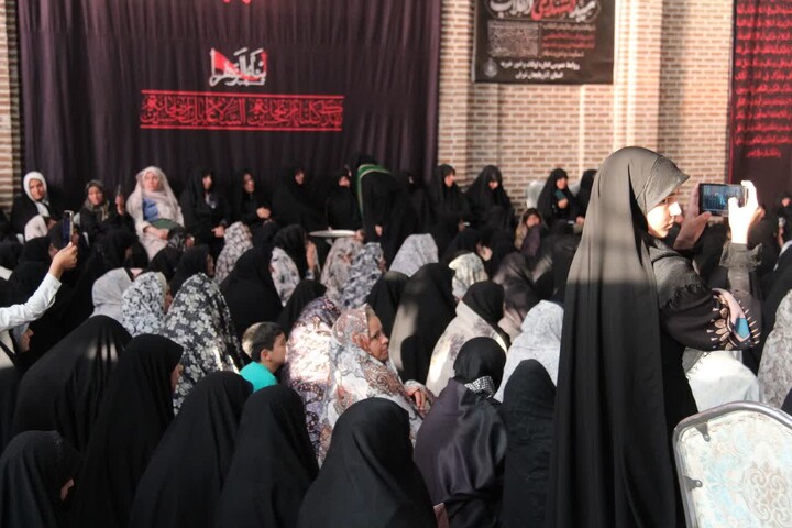 تصاویر / گرامیداشت اولین شب جمعه قائد شهید امت امام سید علی خامنه ای (قدس سره) در تبریز