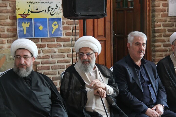 تصاویر / گرامیداشت اولین شب جمعه قائد شهید امت امام سید علی خامنه ای (قدس سره) در تبریز