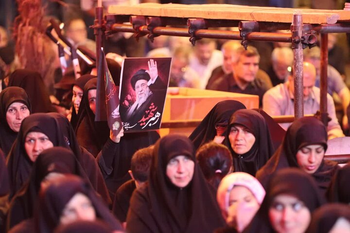 تصاویر/ تجمع مردمی نوشهر با حضور نماینده ولی فقیه در استان
