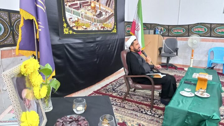 تصاویر/ مراسم بزرگداشت قائد امت در مدرسه‌ علمیه‌ فاطمه‌ الزهر ا‌لبتول‌(س) کشکوئیه