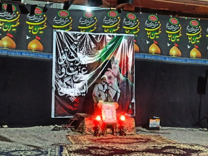 تصاویر/ مراسم بزرگداشت قائد امت در مدرسه علمیه الزهرا(س) شهداد