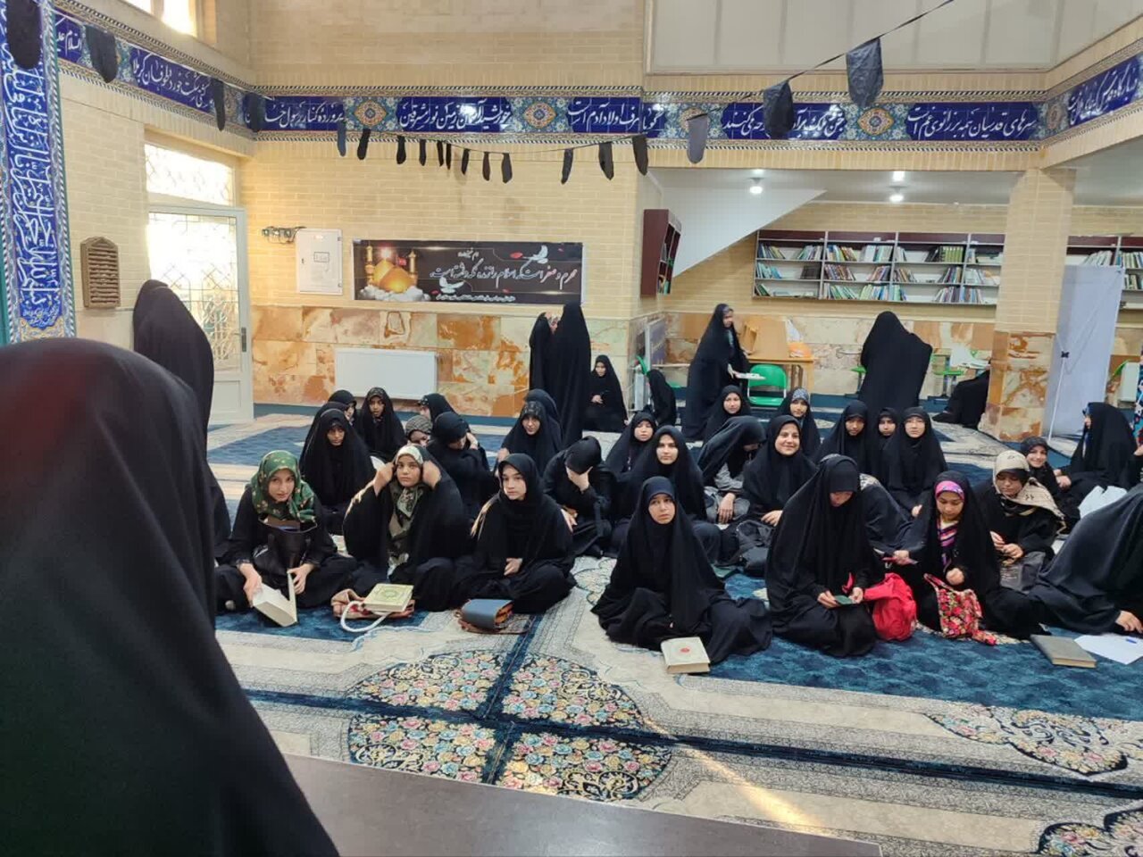 چهل‌وهفتمین محفل انس با قرآن کریم در حرم علی بن جعفر(ع) برگزار شد
