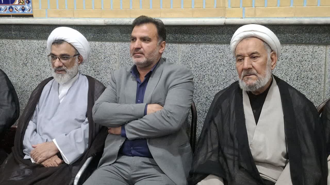 مراسم بزرگداشت رهبر شهید انقلاب برگزار شد+تصاویر وفیلم