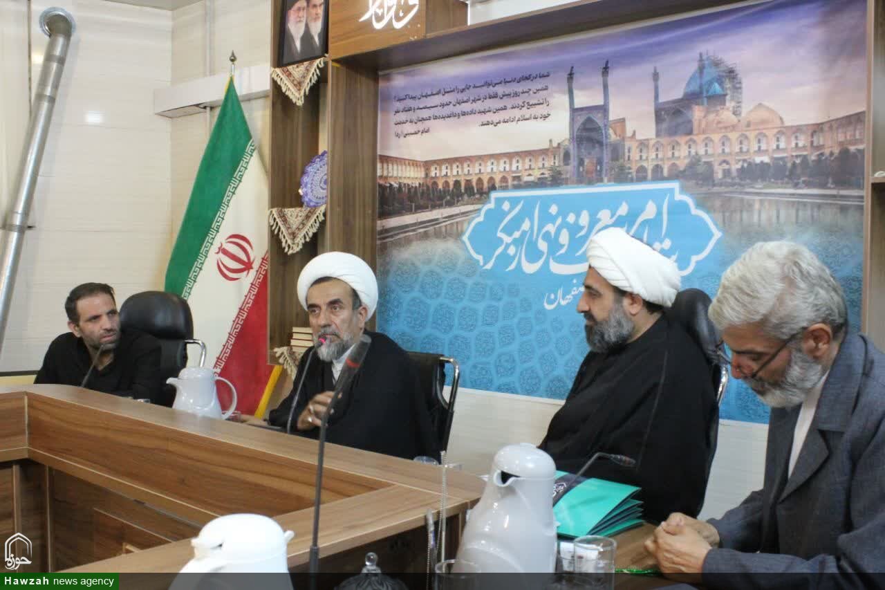 «خدمت» و «روشنگری»؛ دو بال جهاد عمارگونه است